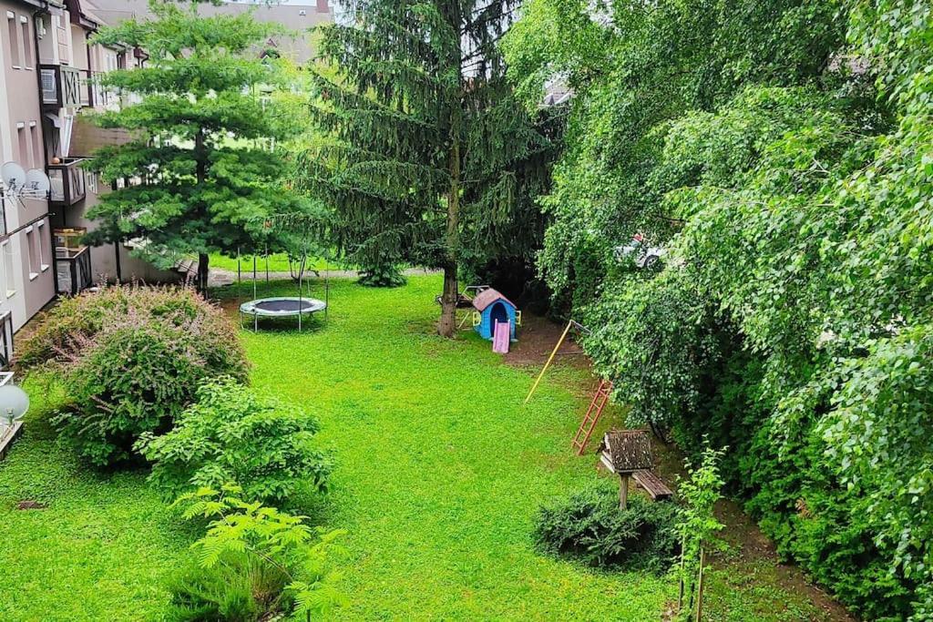 Apartman Nobilis ヘーヴィーズ エクステリア 写真