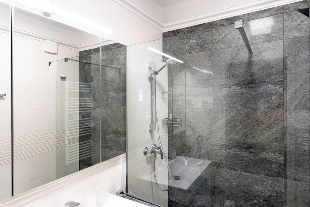 Apartman Nobilis ヘーヴィーズ エクステリア 写真